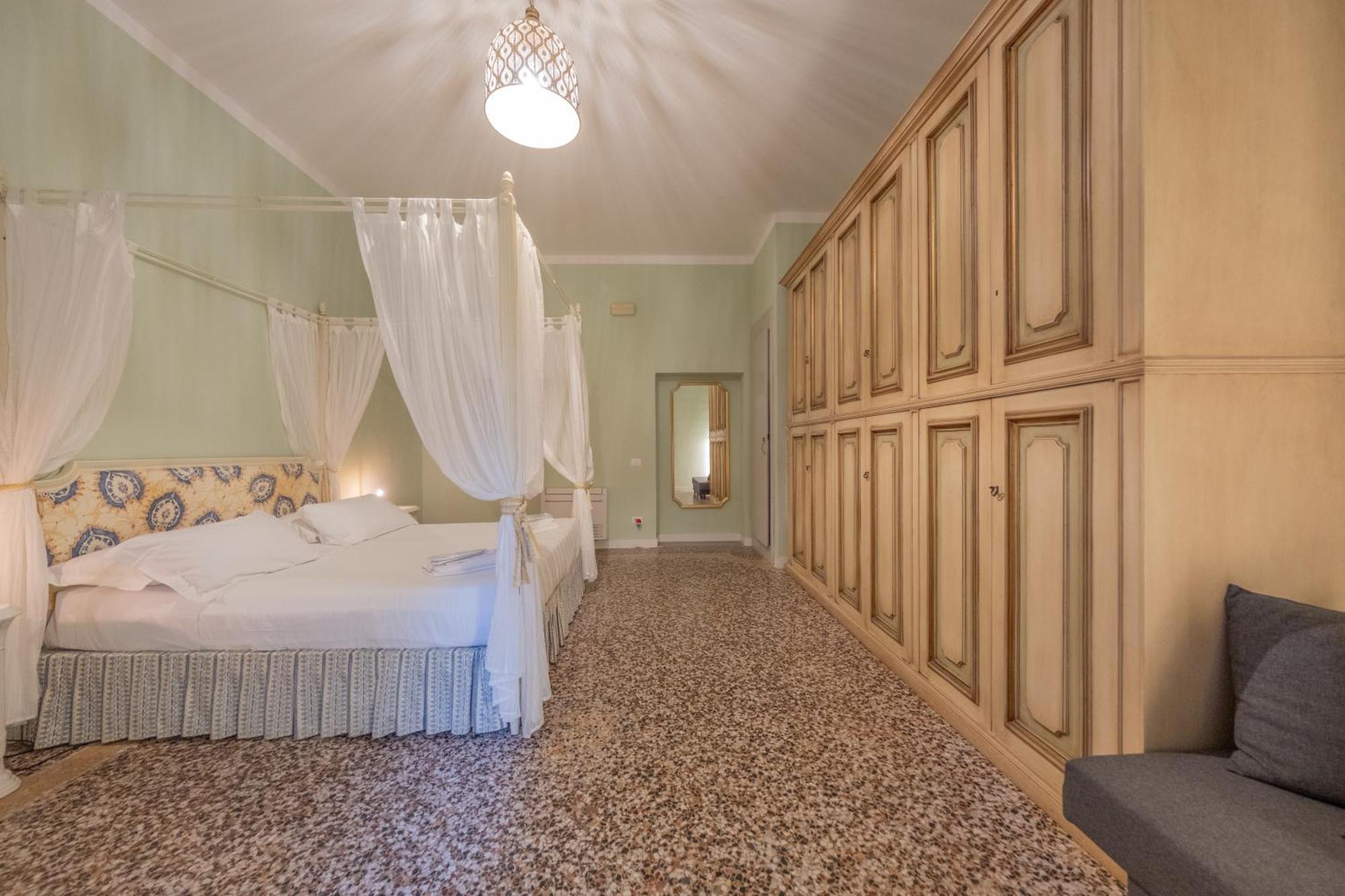 Lungarno Buozzi 7 Appartement