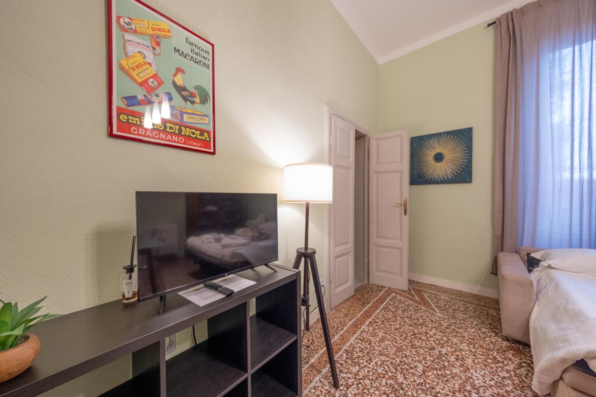 Lungarno Buozzi 7 Appartement *