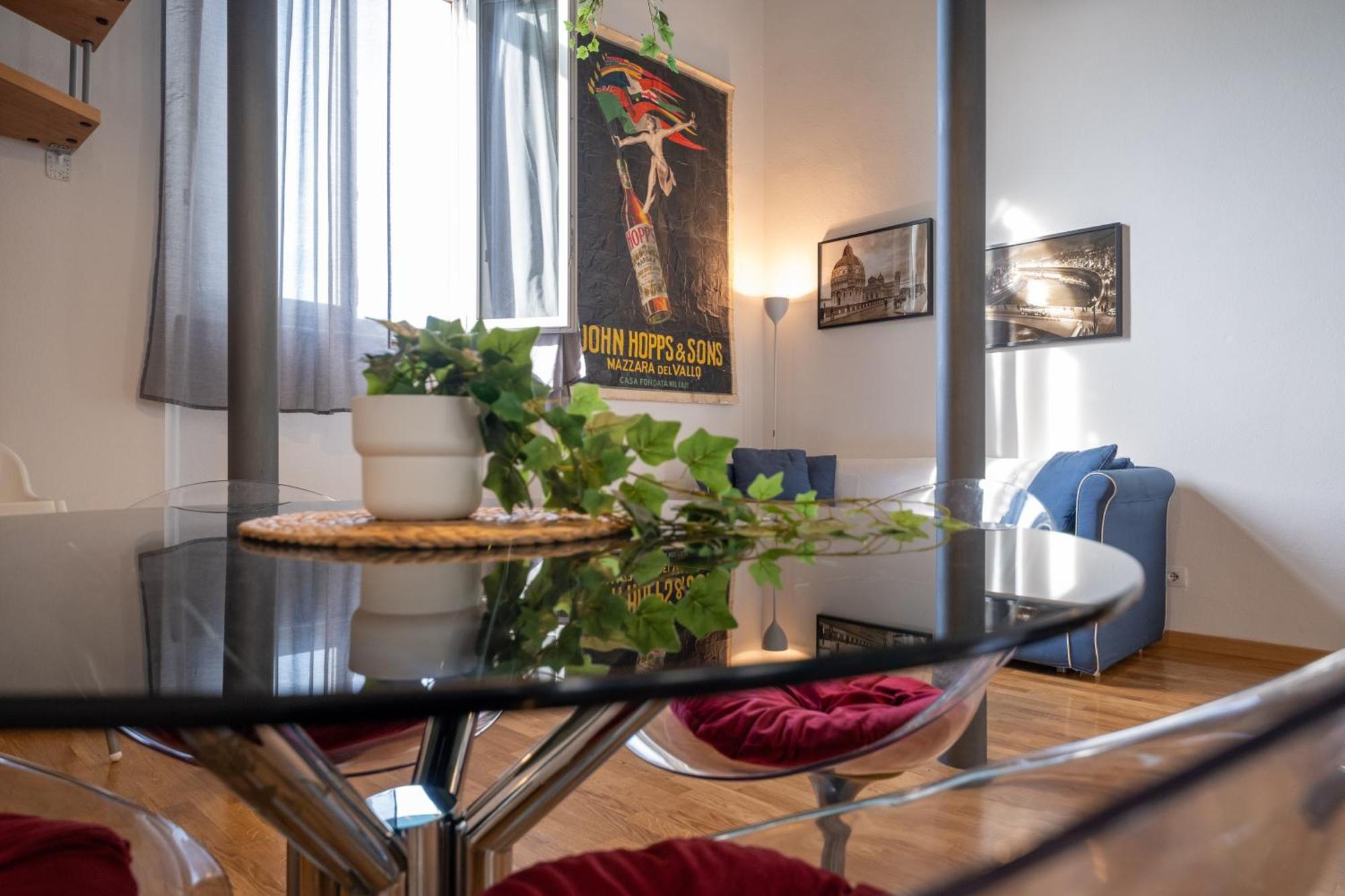 Lungarno Buozzi 7 Apartamento *